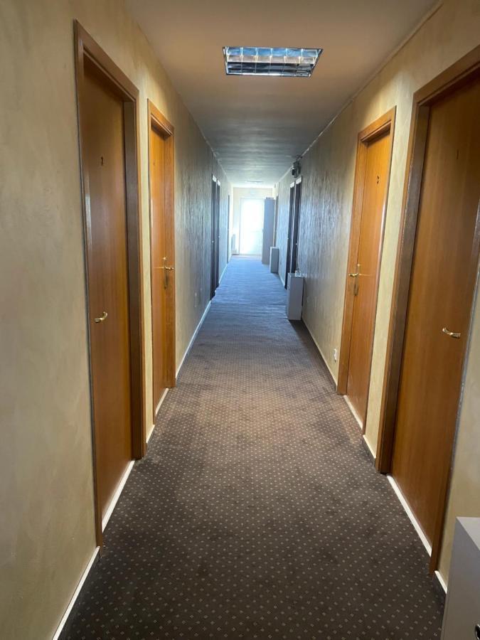 KM 80 Restaurant&Hotel Mavrodolu Extérieur photo